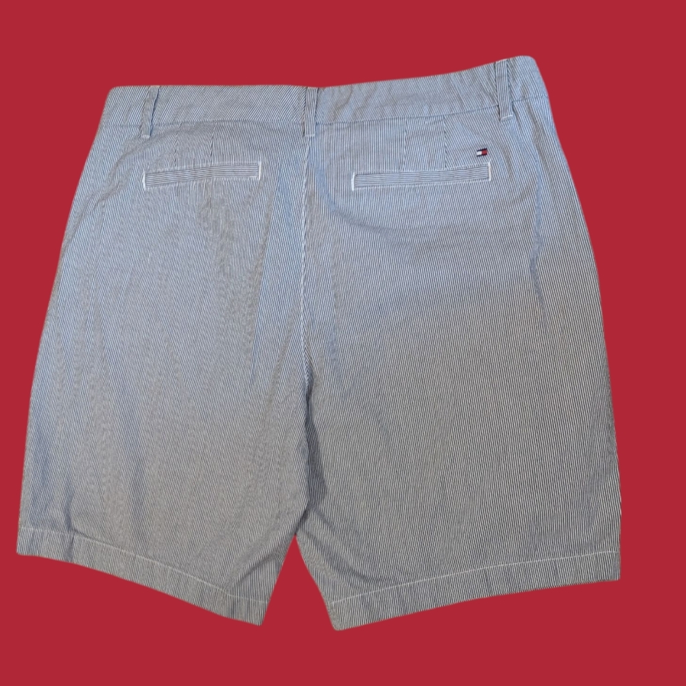 Tommy Hilfiger Women's Blue White Striped Shorts Size 12 Classic Preppy